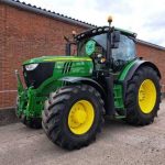 John Deere 6215R (2022) thumbnail 1