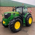 John Deere 6R 215 (2024) thumbnail 1
