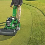 John Deere 180 E-Cut™ Hybrid Walk Greens Mower thumbnail 2