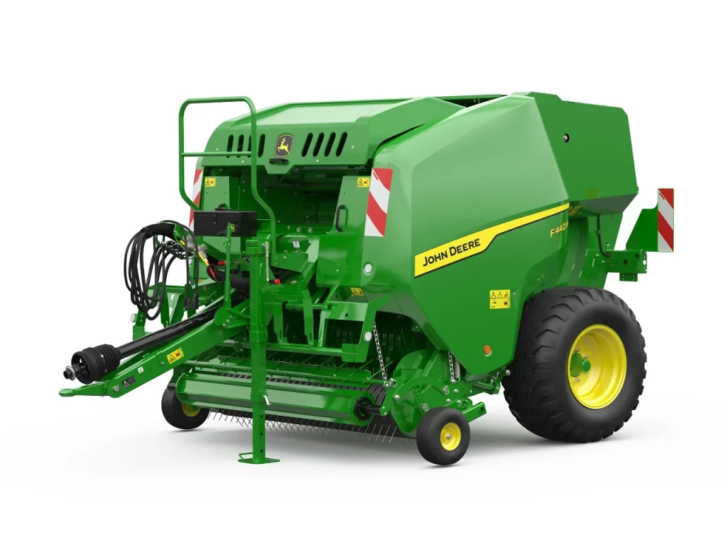 John Deere F442M Fixed chamber round baler