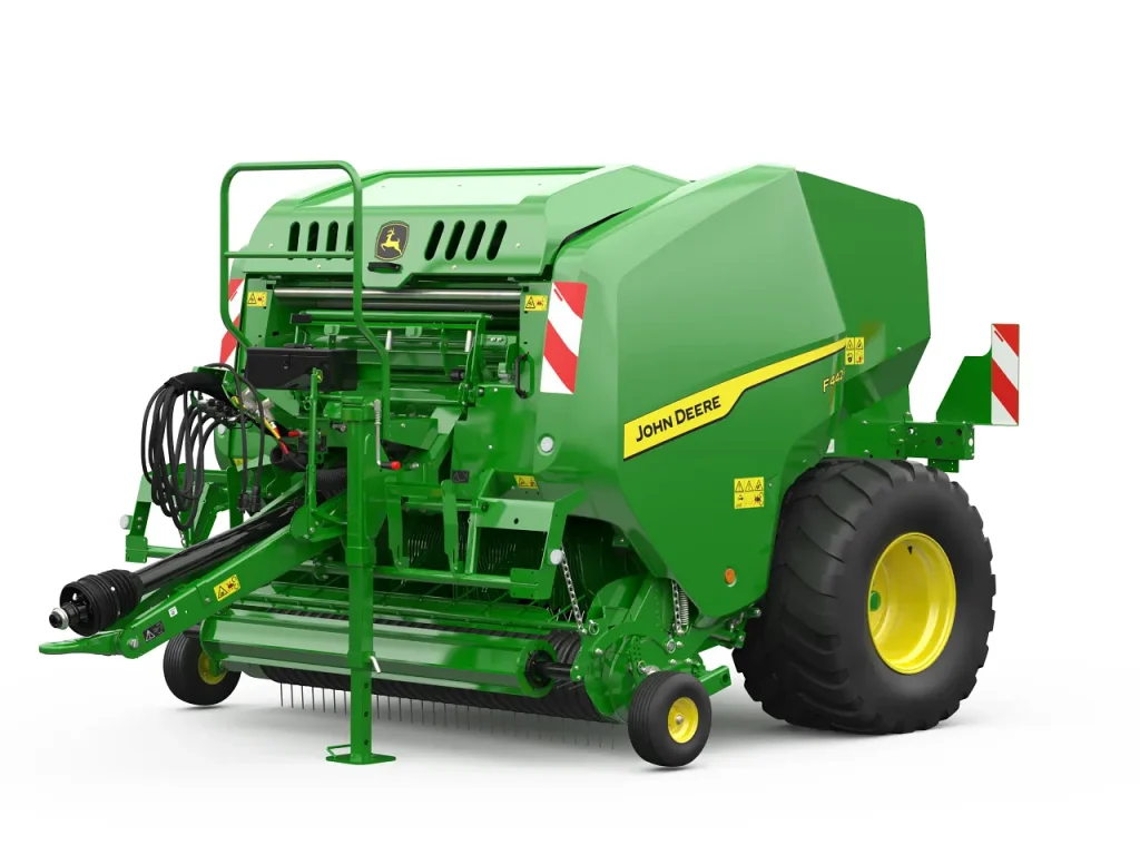 John Deere F442R Fixed chamber round baler