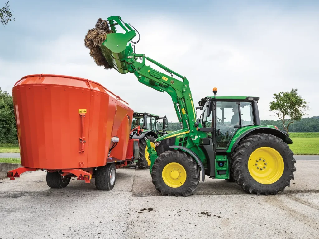 John Deere 603R Front Loader