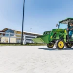 John Deere 220R Front Loader thumbnail 4