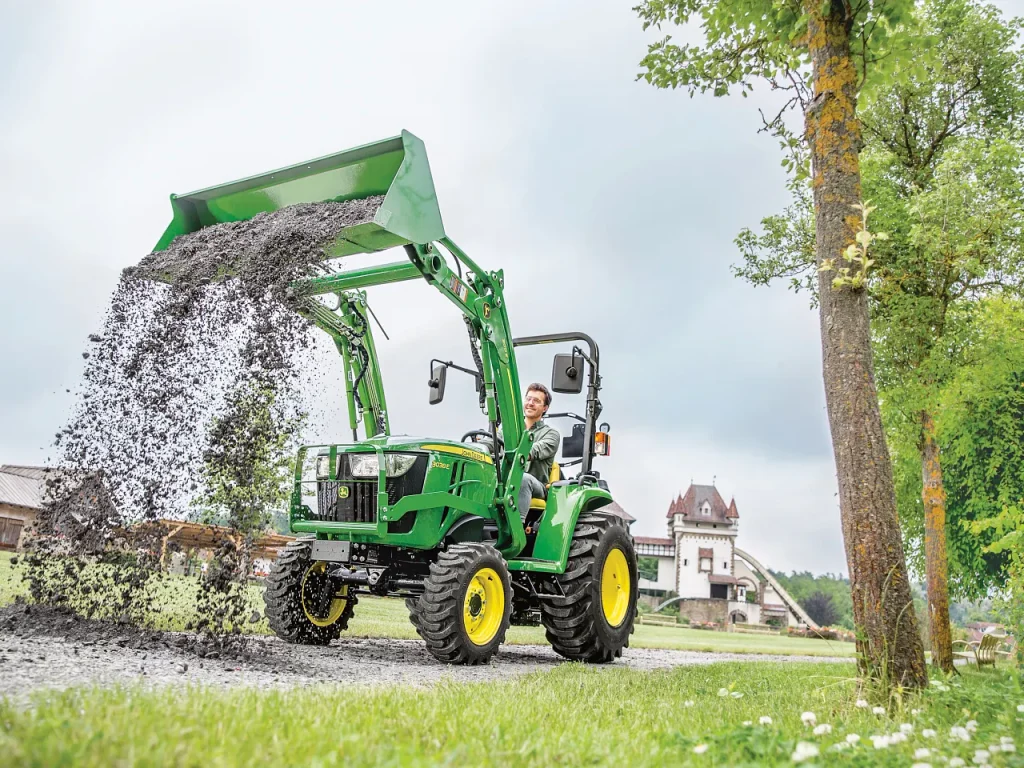 John Deere 300E Front Loader