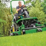 John Deere 1580 TerrainCut™ Front Rotary Mower thumbnail 2