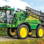 John Deere 332M Self-Propelled Sprayer thumbnail 2