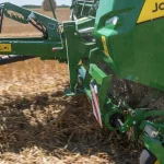 John Deere V452R Variable chamber round baler thumbnail 4