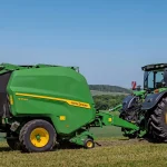 John Deere V452R Variable chamber round baler thumbnail 2