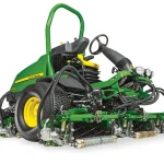 John Deere 8700A PrecisionCut™ Fairway Mower thumbnail 1