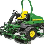 John Deere 8900A PrecisionCut™ Fairway Mower thumbnail 2