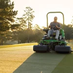 John Deere 2400 PrecisionCut™ Riding Green Mower thumbnail 3