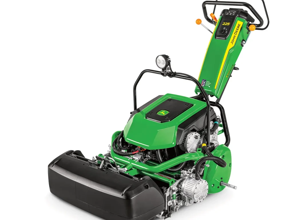 John Deere 225 E-Cut™ Electric Walk Greens Mower