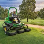 John Deere 6080A PrecisionCut™ Fairway Mower thumbnail 2