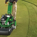 John Deere 220 E-Cut™ Hybrid Walk Greens Mower thumbnail 2