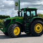 John Deere 7R 330 (2022) thumbnail 1