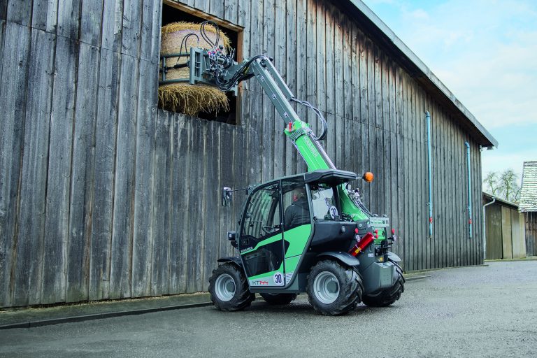 Two new telehandler models by Kramer