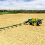 John Deere 560R Self-Propelled Sprayer thumbnail 5