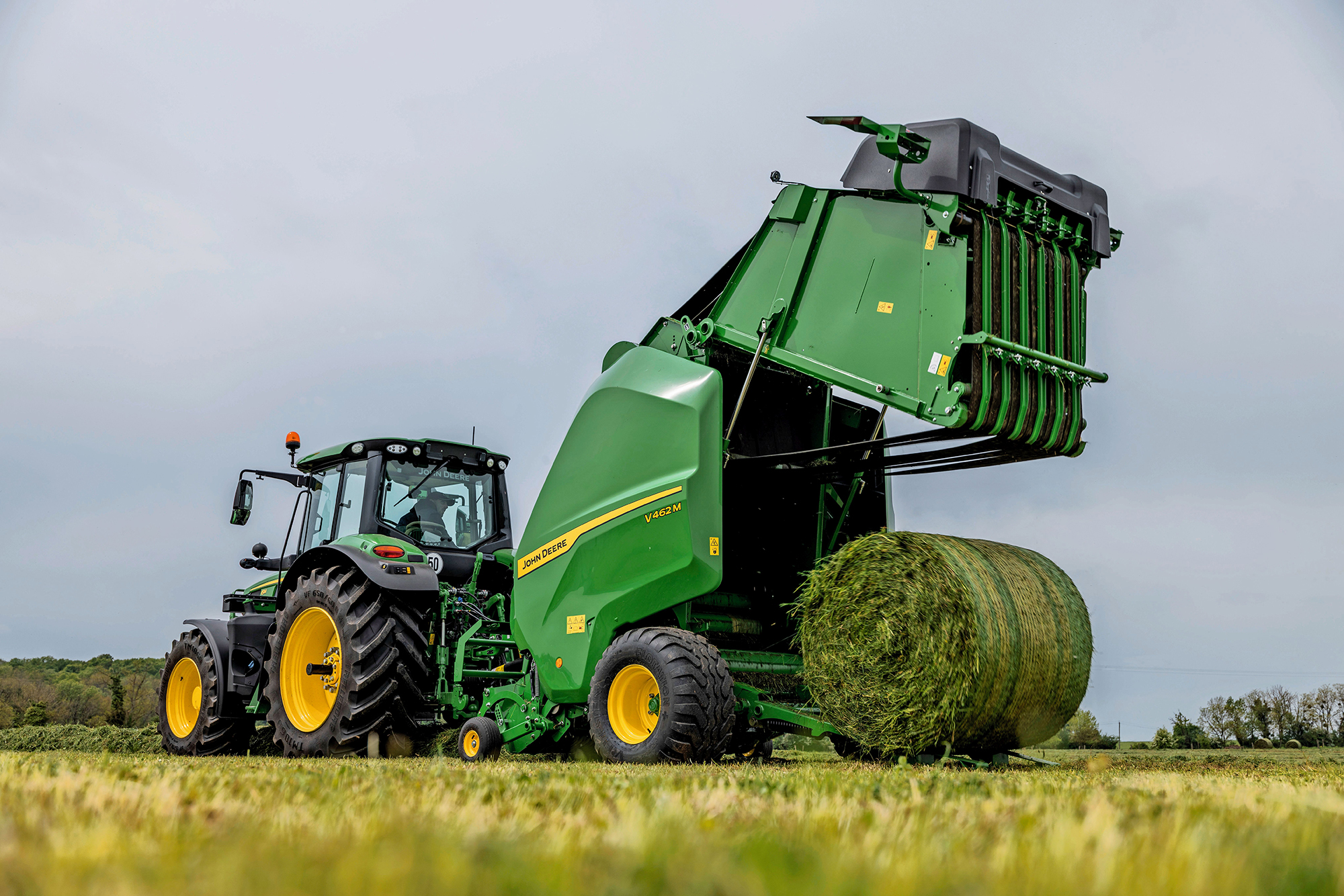 John Deere Introduces Next Generation of Round Balers