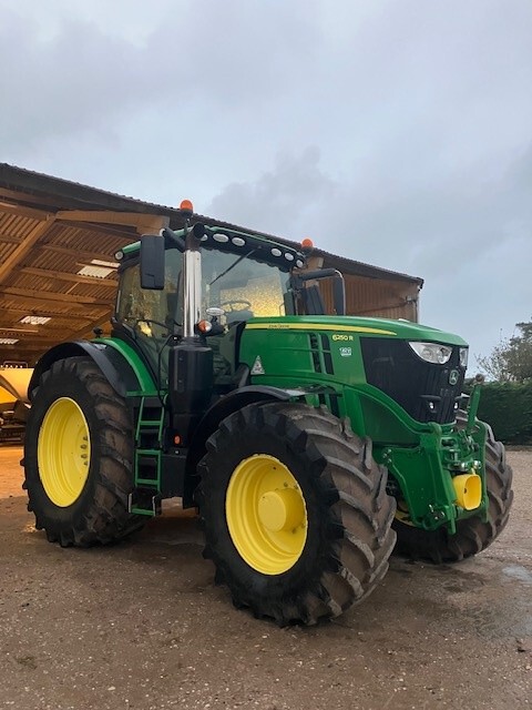 John Deere 6250R (2019)