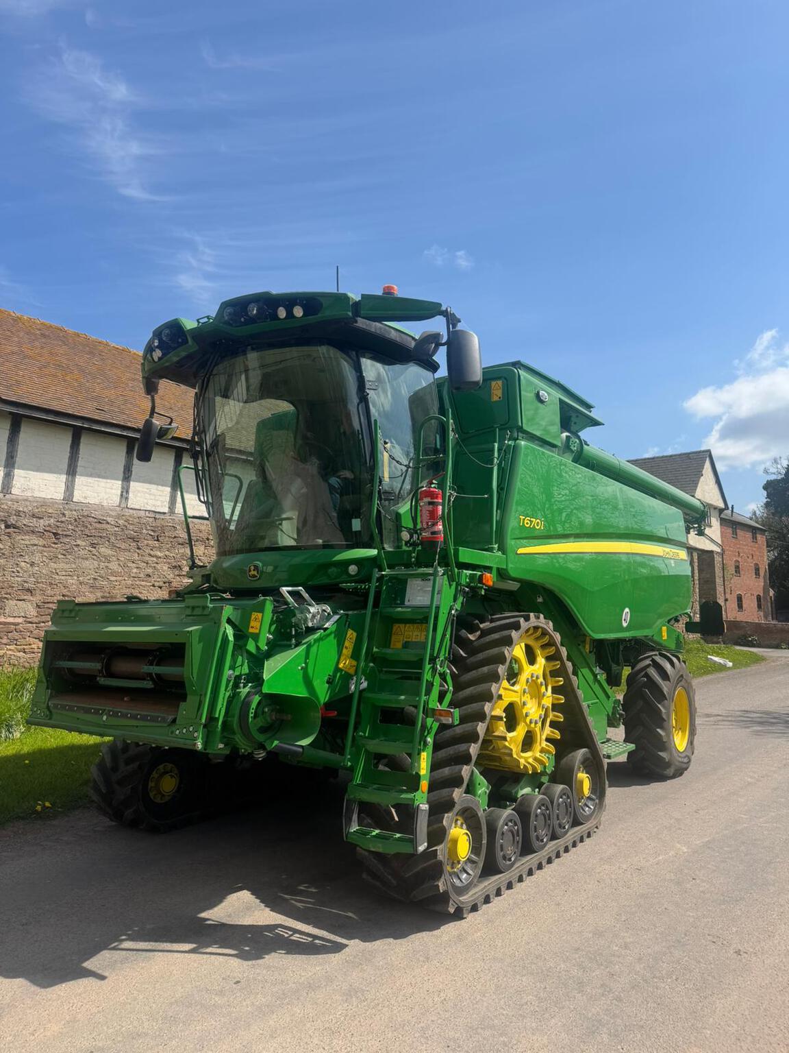 John Deere T670 (2023)