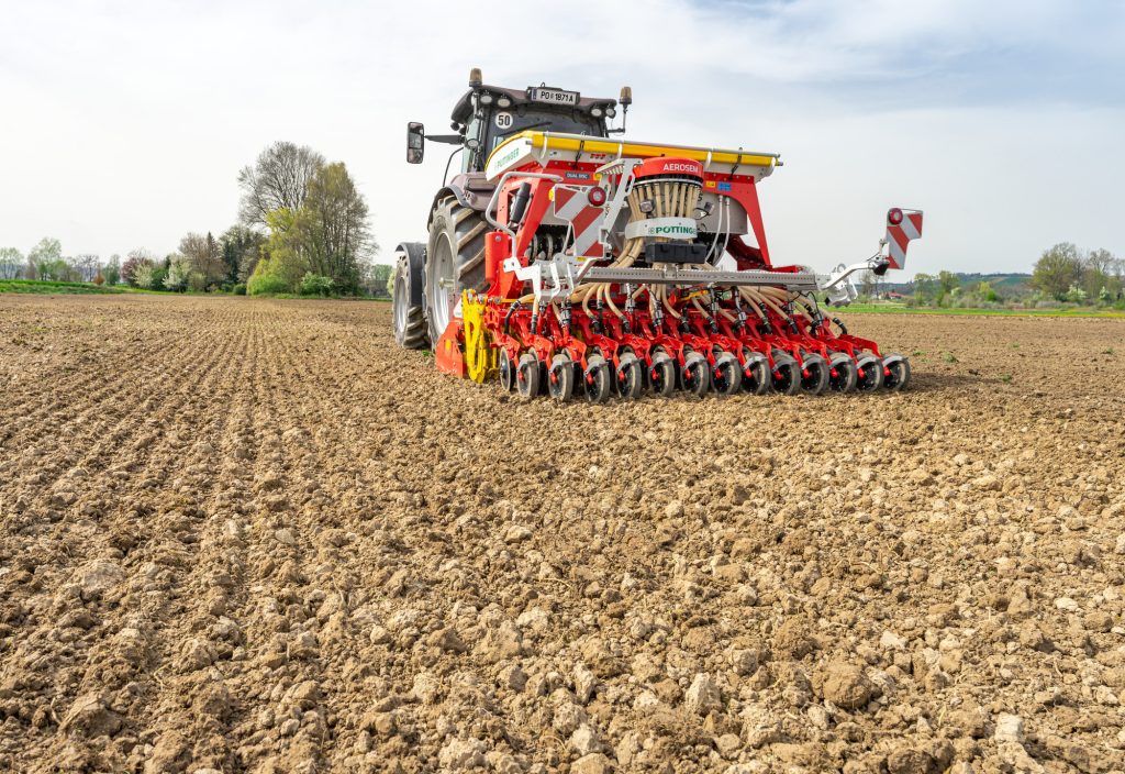 LION Medium weight rigid power harrows