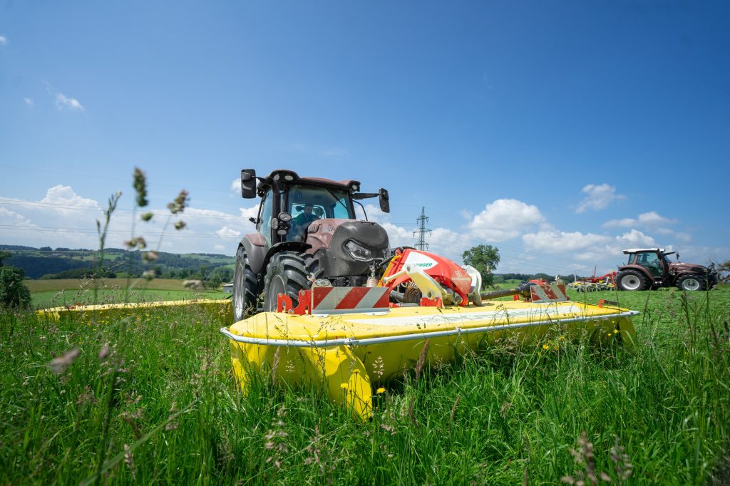 NOVADISC Rear Mower with Side Pivot Suspension