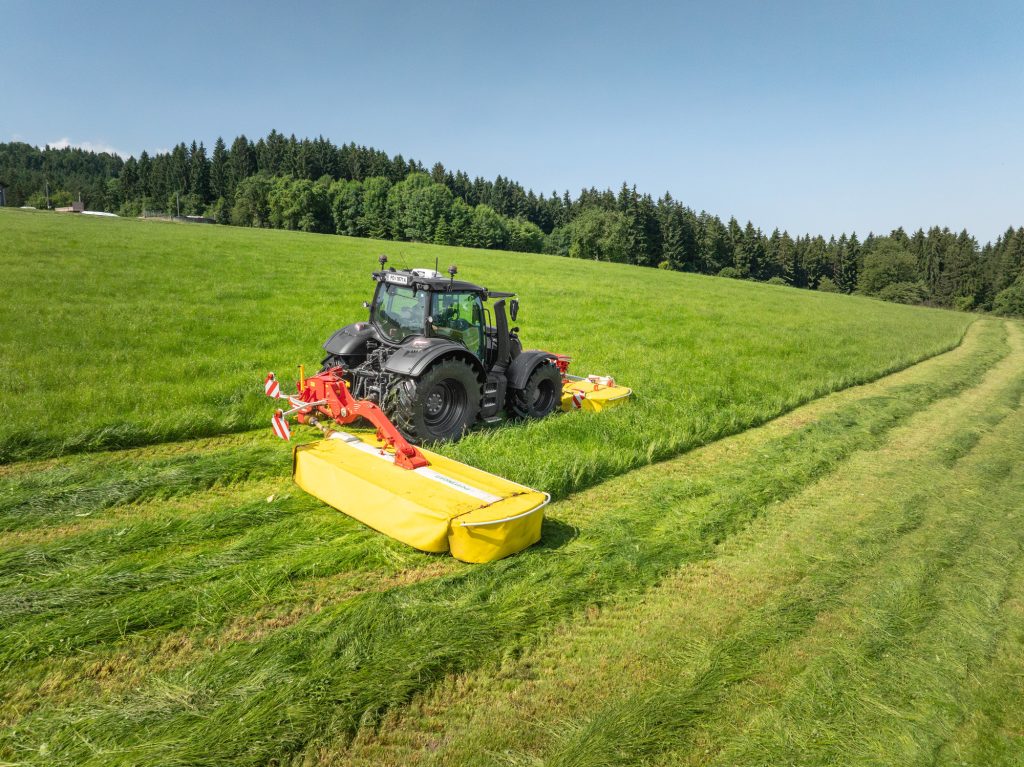 NOVACAT ALPHA MOTION Front Mowers