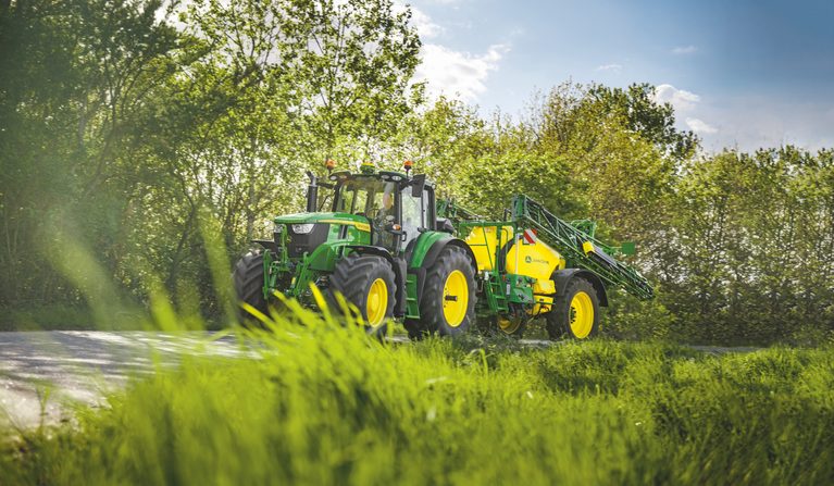John Deere returns to LAMMA with new machinery line-up