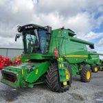 John Deere T560 HillMaster (2009) thumbnail 1